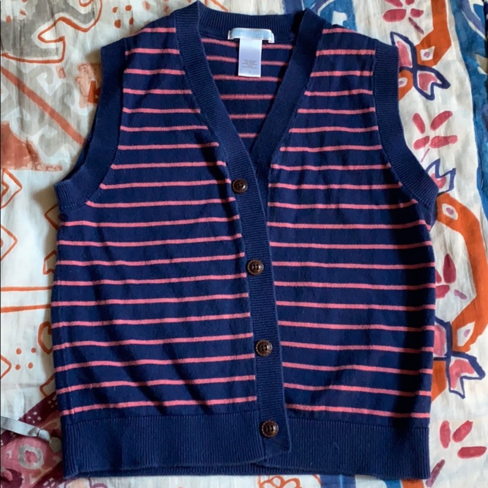 Sweater vest